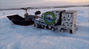 Рыбалка на жерлицы со старшим внуком.Катание на буксировщике.