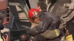 #новости Тегеран - От Пожара Рухнул Торговый Центр