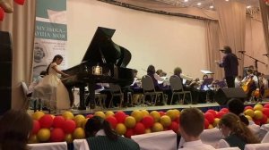 Комп. И.Гайдн "Концертино С- dur c оркестром. Исп. Малахова Сабрина, симфонический оркестр UNION.