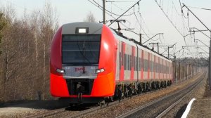 ЭС2Г-160 "Ласточка" сообщением Бокситы — Екатеринбург-Пасс. следует через о.п. Огородная