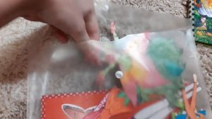 Куколки в книге/ бумажные куклы в виде цветов / новые развороты в альбоме