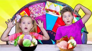 Мама Полина и Серёжа - Mysterious Wheel Ice Cream Challenge