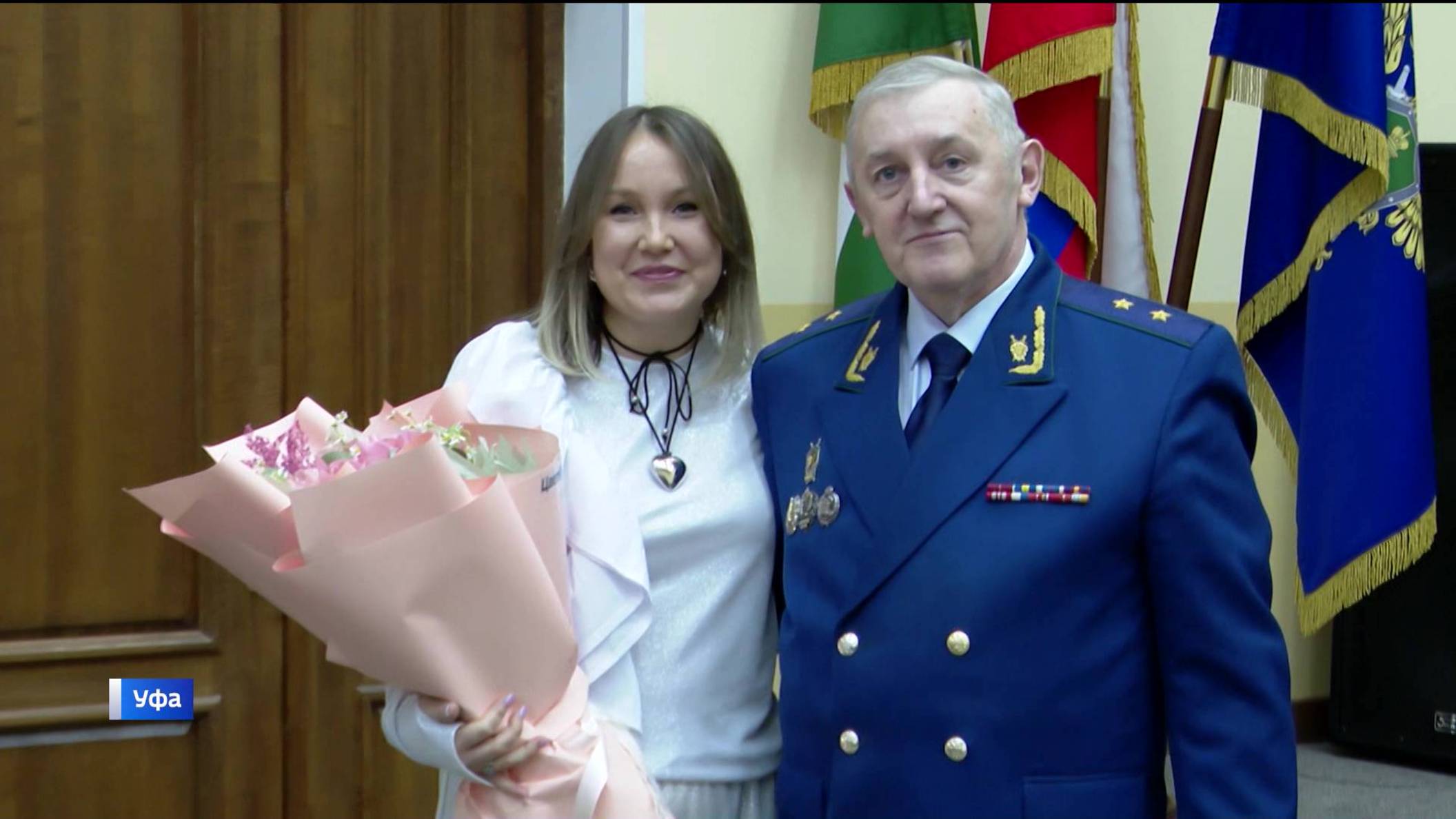 Корреспондент ГТРК «Башкортостан» Гульшат Валеева получила высокую награду Генпрокуратуры РФ