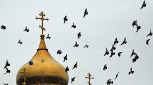 Нападки на УПЦ: украинские боевики захватили храм в Черновицкой области