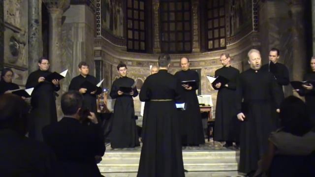 14. Русская народная песня 12 разбойников Солист Владимир Миллер (Бас-профундо) смотреть онлайн