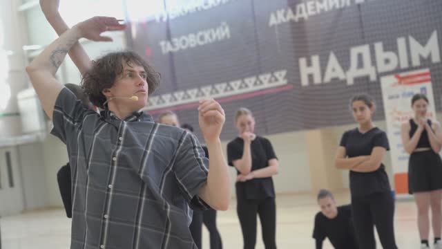 «Академия талантов» с Алексеем Мечетным