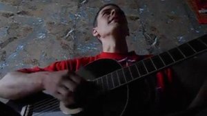 Золотом покрыты купола.