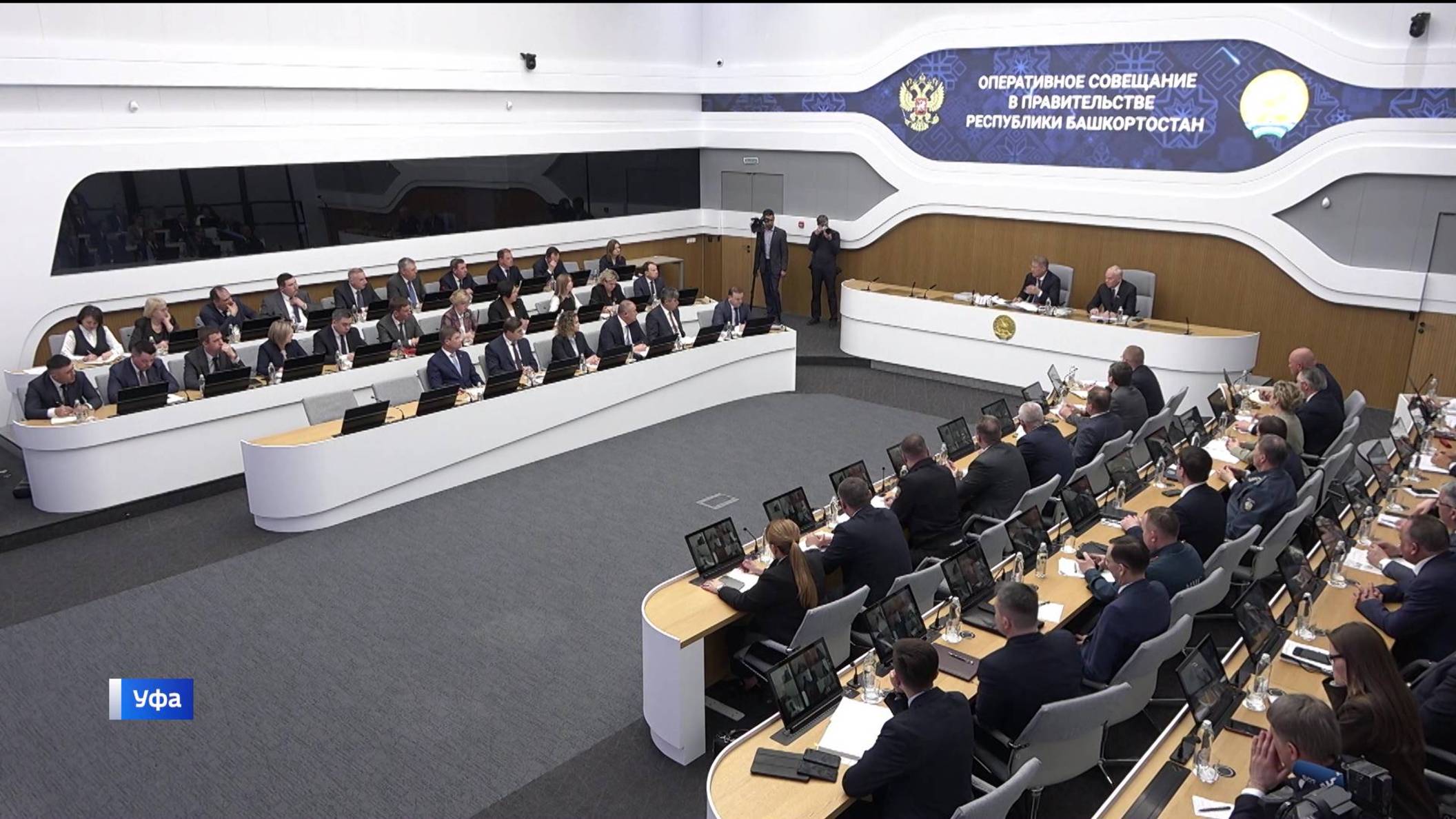 Радий Хабиров поручил муниципалитетам Башкортостана поторопиться с уборкой территорий