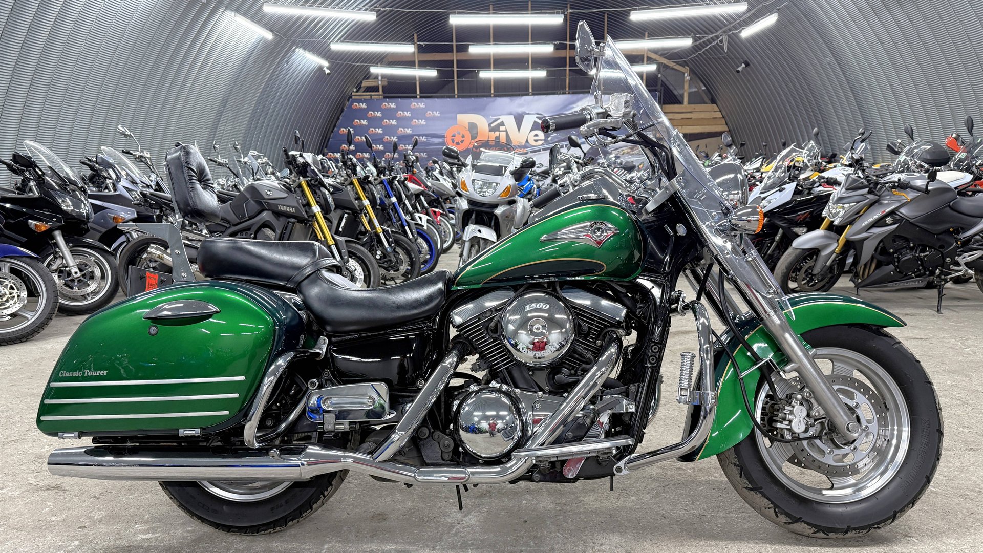 Обзор Kawasaki Vulcan 1500 Tourer |В НАЛИЧИИ| смотреть онлайн