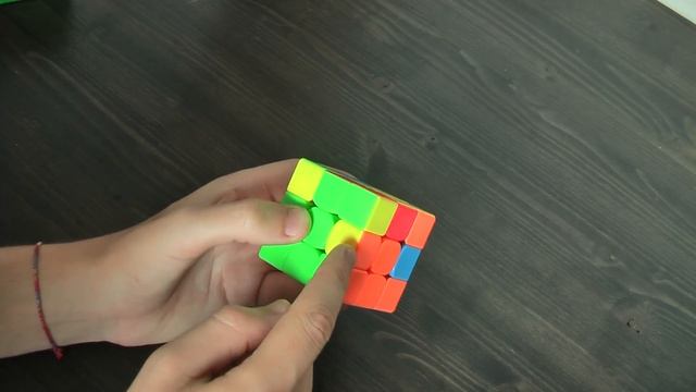 Résoudre le Rubik's cube avec UN SEUL algorithme ! (pour les débutants) смотреть онлайн