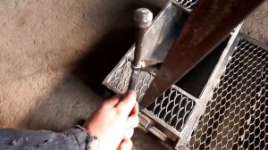 Степаныч установил коробку, значит скоро на выезд!