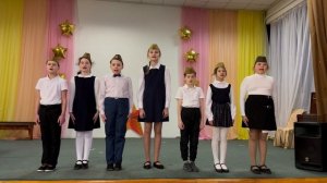 Ансамбль «Березка» ГБОУ школа-интернат 5 г.о. Тольятти
Песня «Пилотка»
Автор текста Иван Заболотник