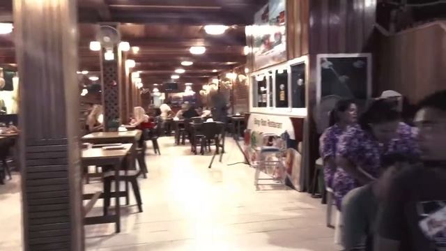 Walking Street Koh Lipe, Thailand/ Ночная прогулочная улица на острове Липе, Таиланд