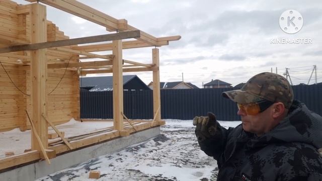 Дом из профилированного бруса ручной рубки. Убираем деловой остаток. смотреть онлайн