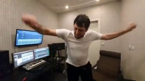 Фирдус Тямаев отжигает в студии / 2021