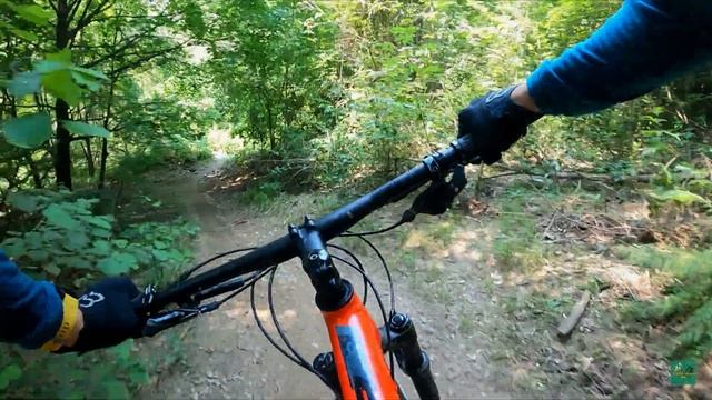 SENTIERO 26 - MTB TORINO - Il trail più facile per scendere da Superga смотреть онлайн