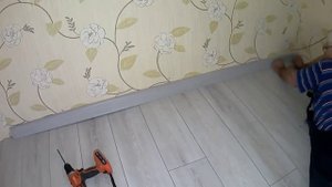 Как правильно класть ламинат?