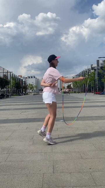 Чуть не столкнулись) #скакалка #dance #jumprope #skipping #танцы #скиппинг #спорт #jumpropedance