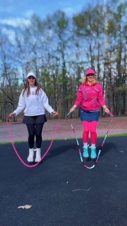 Бесплатные уроки по прыжкам на скакалке  @Margo_Weird_jumprope_Bot #скакалка #jumprope #skipping