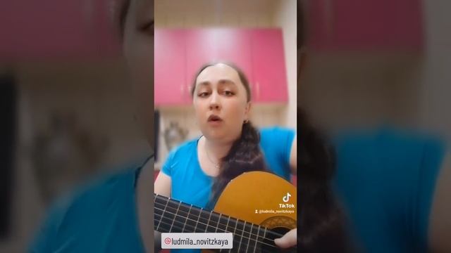 Музыкальная кухня🎸☕🎶"Вечерняя застольная"(А. РОЗЕНБАУМ) смотреть онлайн
