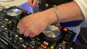 DJ Che event 1