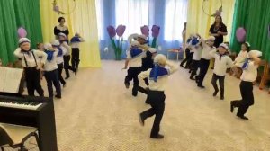 Танец "Бескозырка" подг.гр.2025 г.Д.с. Лучик.