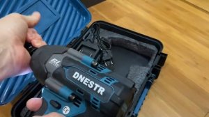 Гайковерт ударный аккумуляторный 1000 Нм DNESTR