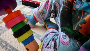 собираем детскую пирамиду, детские развивающие игры