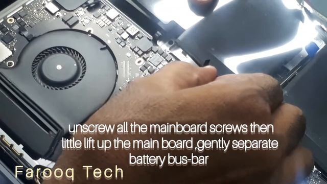 MacBook pro 15 inch damage battery removing #apple смотреть онлайн