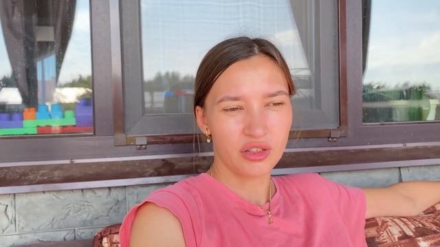 СОБРАЛА ПОМИДОРЫ// ОТВРАТИТЕЛЬНЫЙ ГАЗОН ЗАГОТОВКА ПЕРЦЕВ// КУПИЛИ ПЛИТКУ! ЗАКУПКА ПРОДУКТОВ смотреть онлайн