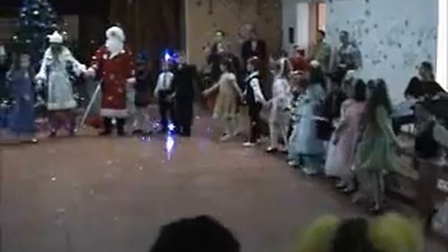 ЗУВК №23. Новогодний утренник в 1-4 класах. Часть 1 смотреть онлайн