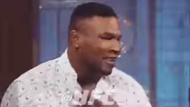 Мохаммед Али и Майк Тайсон, на телевидении.