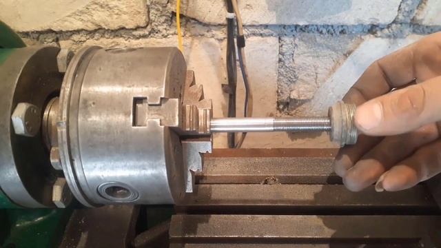 I restored old hand cranked drill (my grandpa's hand cranked drill)