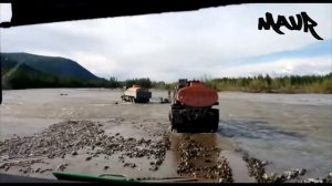 ГРУЗОВИКИ НА БЕЗДОРОЖЬЕ И НЕВЕРОЯТНО КРУТЫЕ ВОДИТЕЛИ