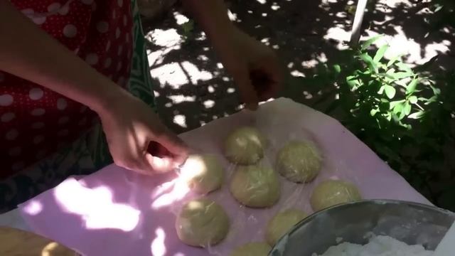It's a nice spring weather\I prepared very interesting and different tasting khachapuri and perashk