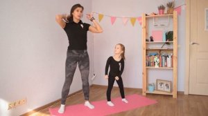 Наклоны вперед с замком сзади