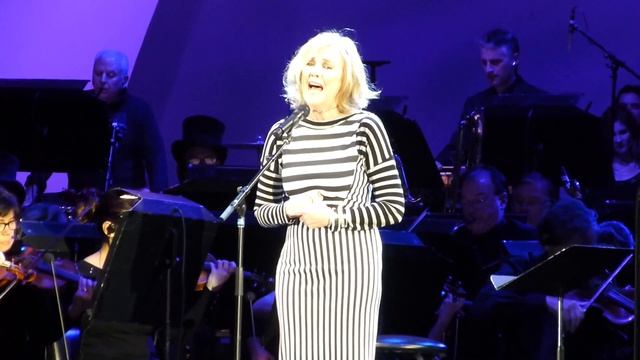 Sally's Song by Catherine O'Hara (Nightmare Before Christmas Live @ The Hollywood Bowl 10-31-2015) смотреть онлайн