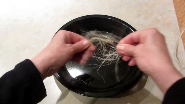 How To Start A Fire With Jute Twine- Easy Fire Starters- DIY Survival Gear смотреть онлайн