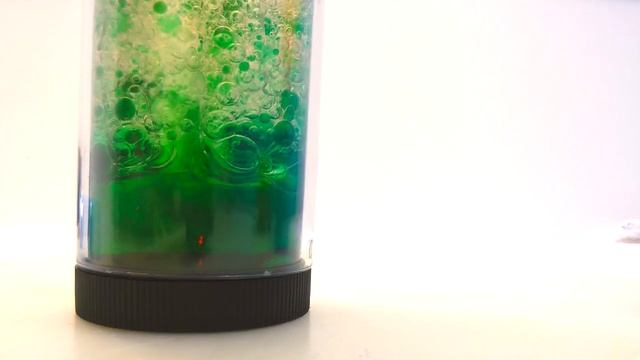 Вода и масло_Волшебные опыты_Эксперименты для дошкольников - видео для детей