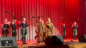 Красные маки