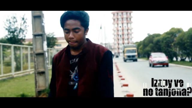 The younG - Efa anananao -Official VIDEO - Evangelique gasy vaovao 2018 смотреть онлайн