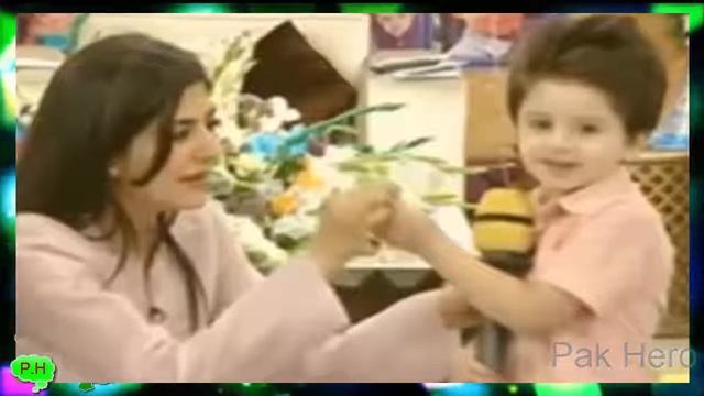 Sanam Baloch eating Loly Pop in morning show/Pak Hero смотреть онлайн