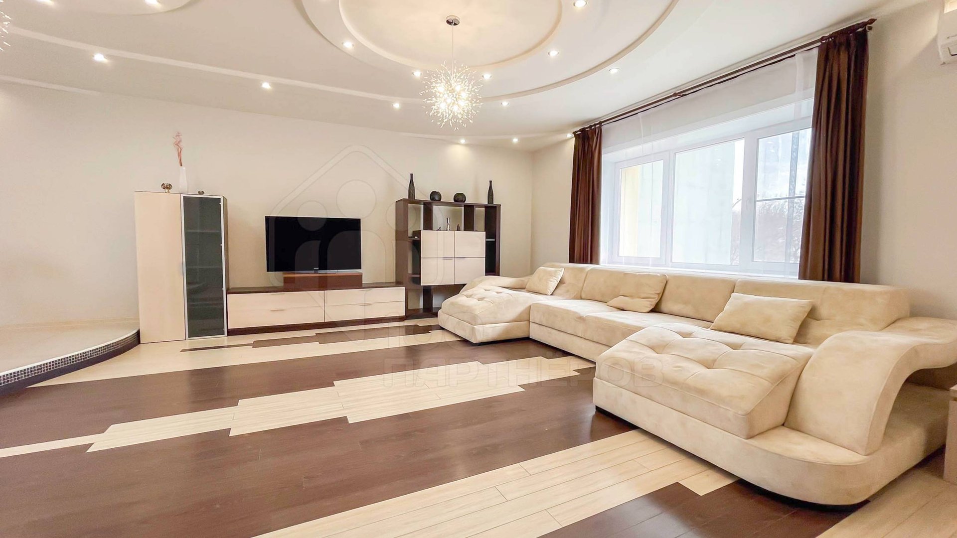 Рум-тур по квартире на Советской 45.3 в аренду смотреть онлайн