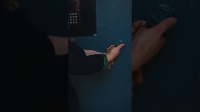 Скарлетт Йоханссон ищет квартиру в Москве! Звезды и точка. Серия 7 смотреть онлайн