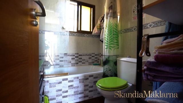SOLD - Top-floor bungalow with views - SkandiaMäklarna Torrevieja смотреть онлайн
