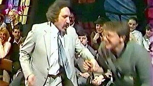 Как поднять публику с места, чтобы она танцевала