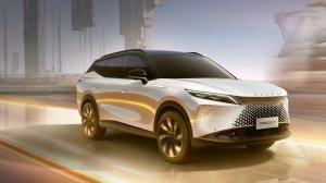 Преимущества и недостатки нового Omoda C7 2025: кроссвер испытали журналисты