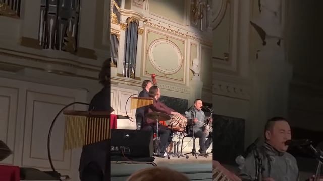 Ом Мани Падме Хум