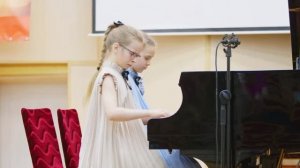 Диалоги за роялем 2024