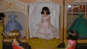 Vintage Barbie Fashion Shop